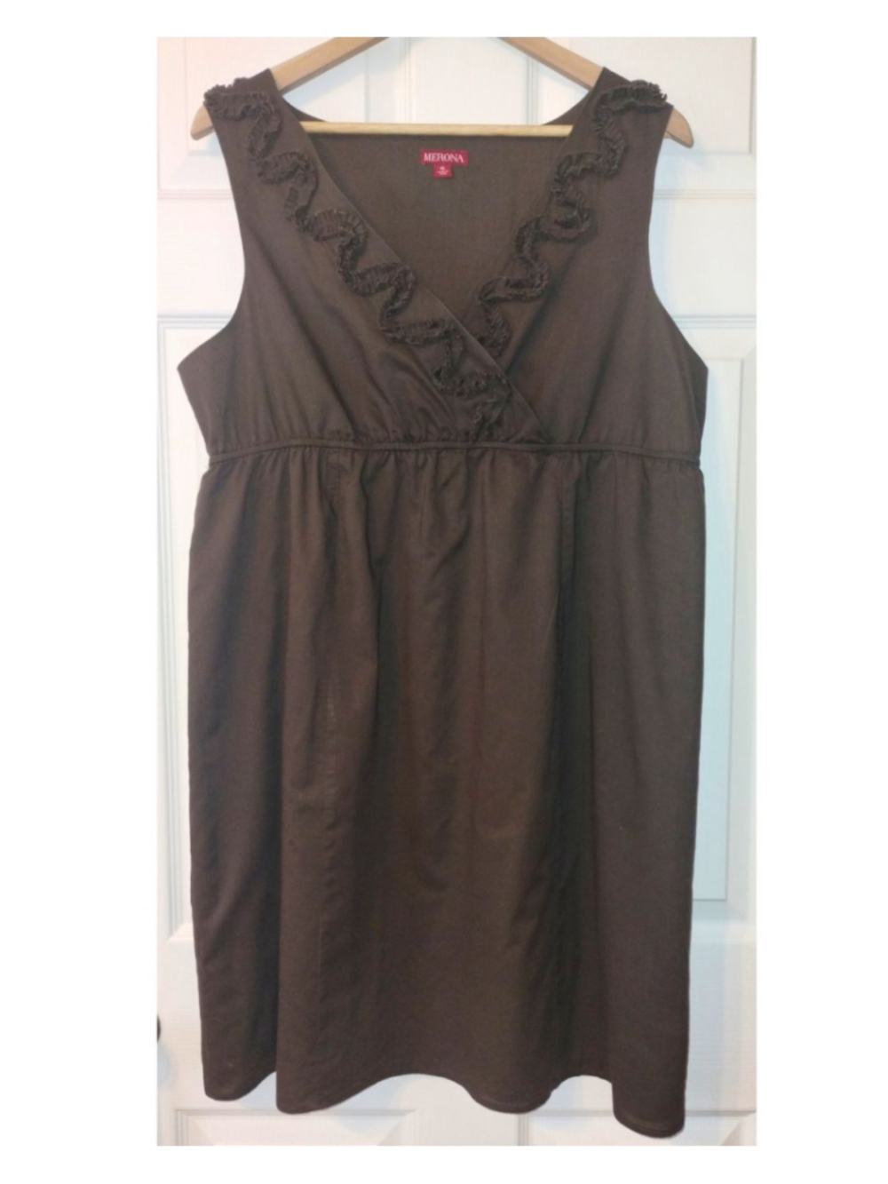 Women's MERONA Brown Sleeveless V-Neck Ruffle Dress (Size XL)